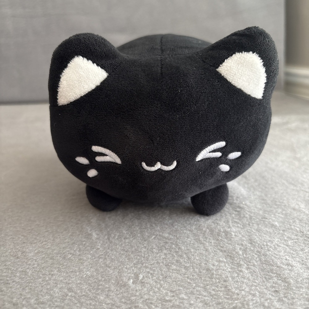 Tasty Peach Aurora Meowchi Black Sesame Kawaii Cat Pellet Stuffed Plush 7 In